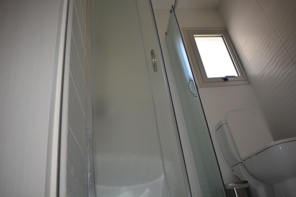 P L Panagiotis Apartment Ларнака Экстерьер фото